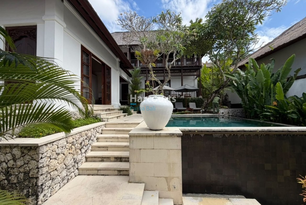 Located Sought After Area Jimbaran Freehold Ownership