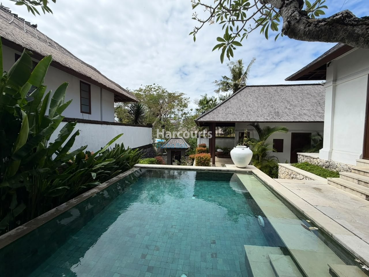 Located Sought After Area Jimbaran Luxury Living