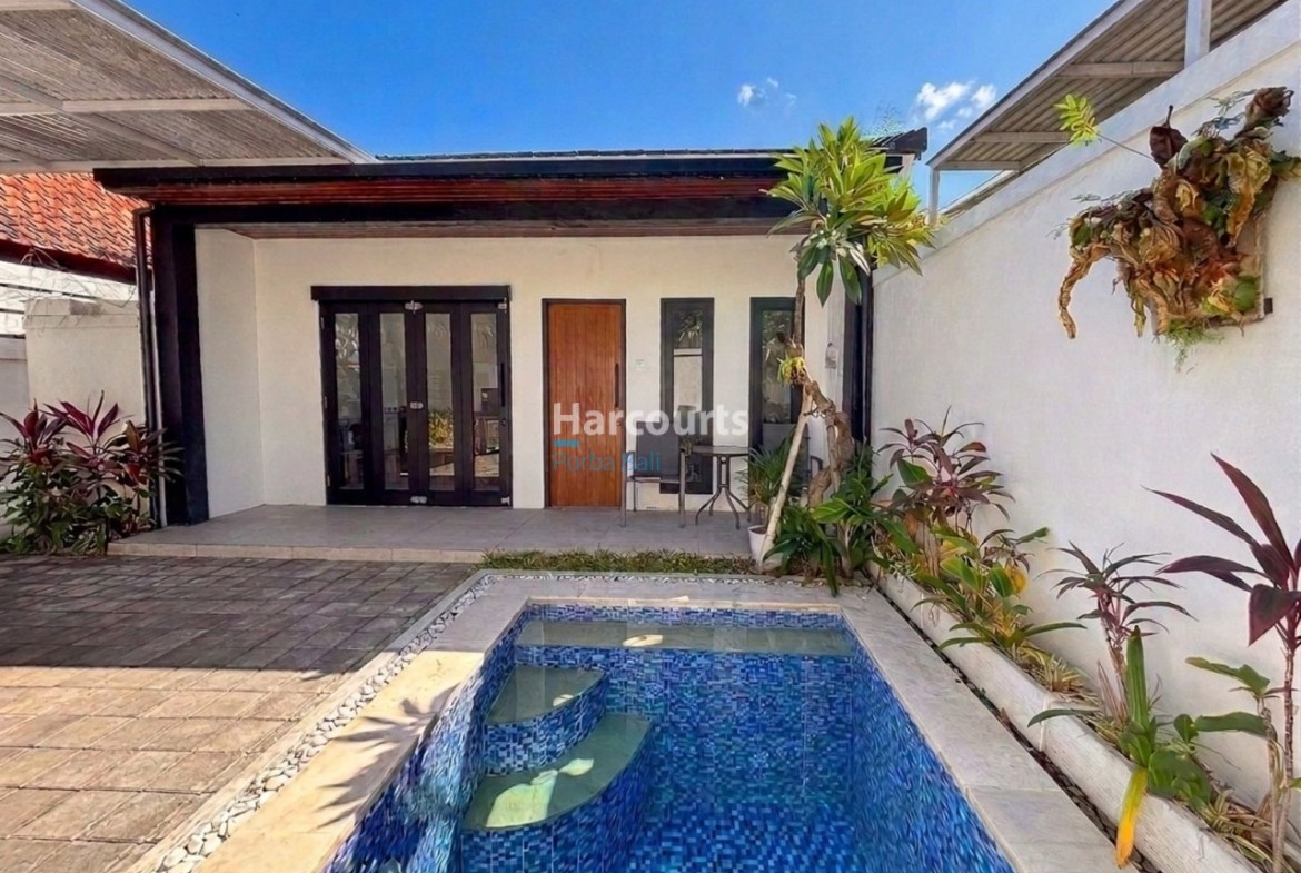 Secure Charming Leasehold Villa Swimming Pool