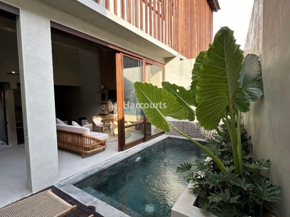 Set Highly Sought After Area For Sale