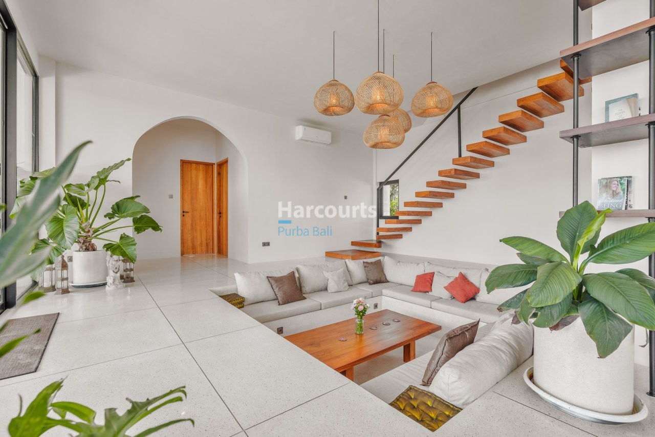 This Brand New Luxury Villa For Sale 1