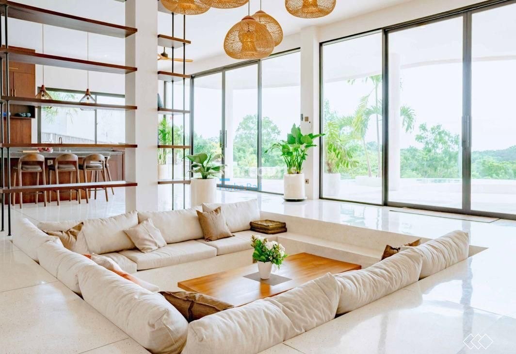 This Brand New Luxury Villa Leasehold Opportunity