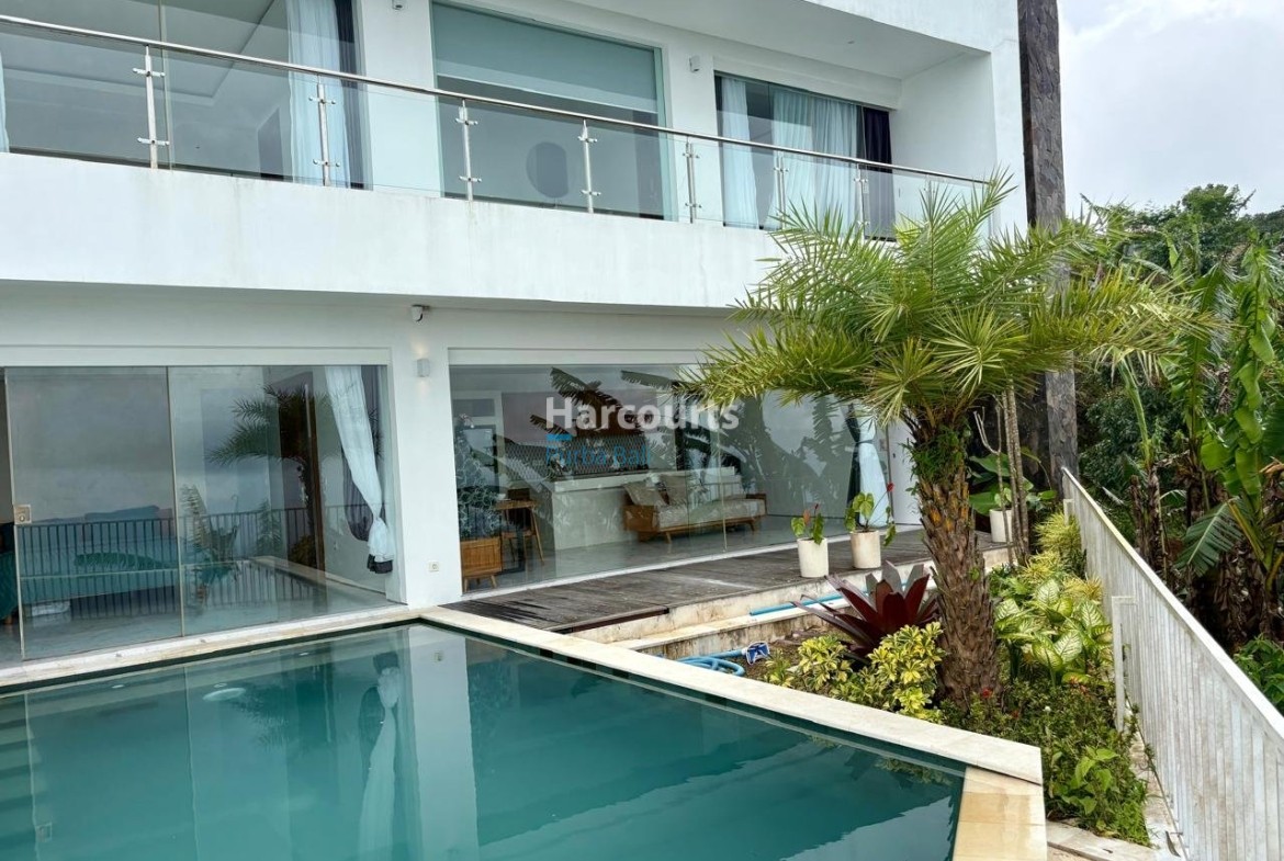 Welcome This Newly Built Luxury Living