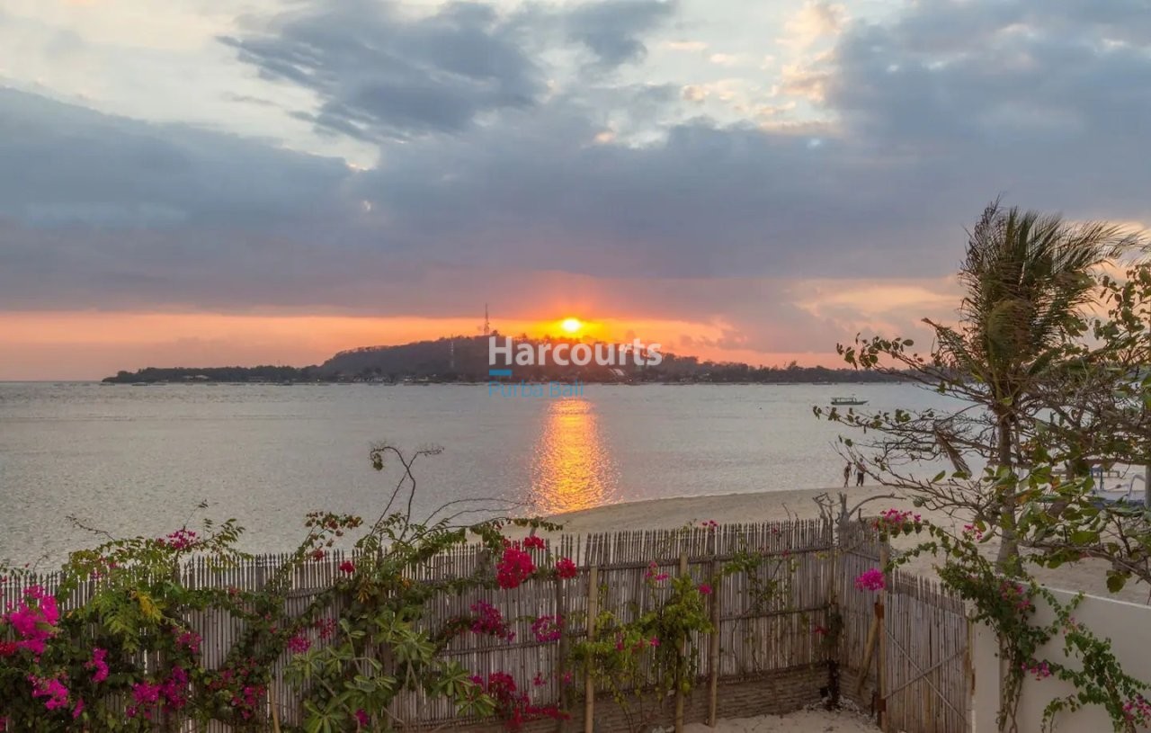 Positioned Directly Beachfront Gili For Sale