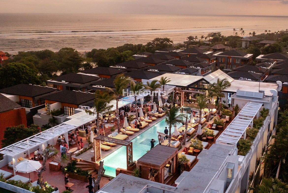 Positioned Heart Berawa Canggu Tropical Modern1
