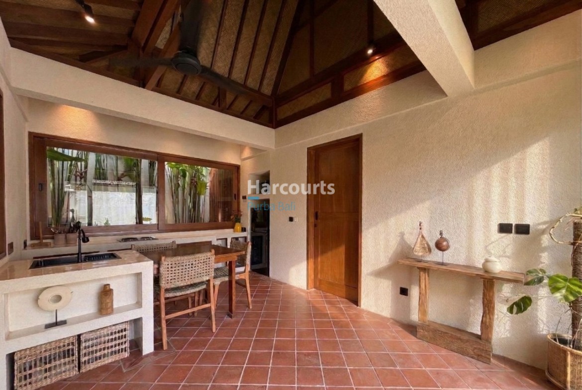 Positioned Pecatu Just Minutes Freehold Ownership