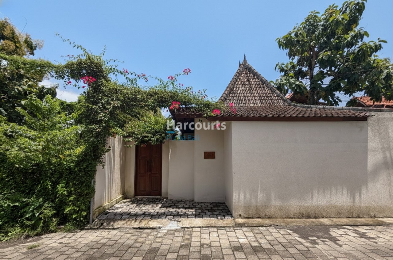 Positioned Pecatu Just Minutes Real Estate Bali