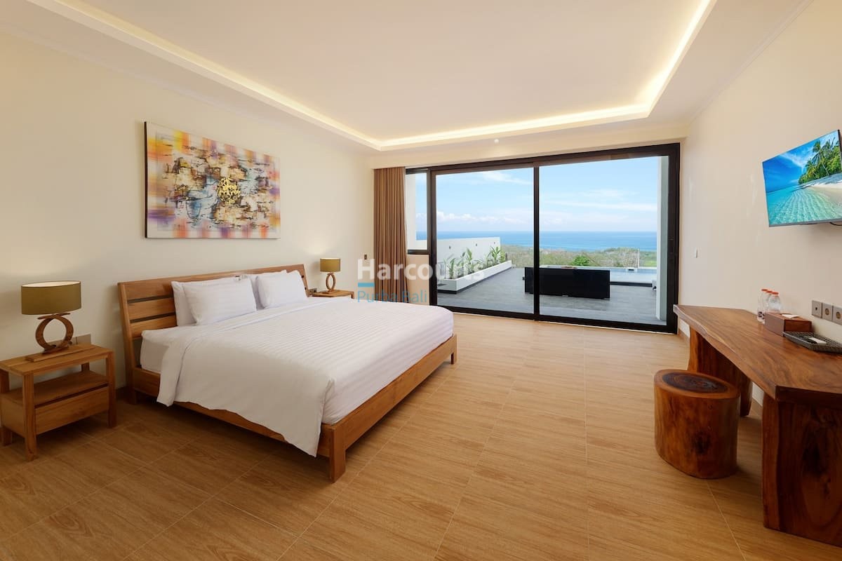 Positioned Sought After Pecatuuluwatu Area Real Estate Bali