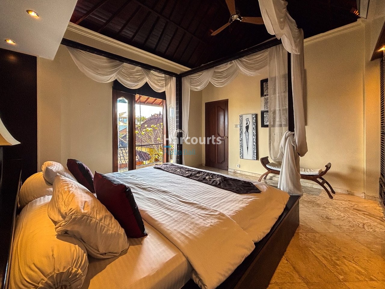 Set Along Jalan Melasti For Sale