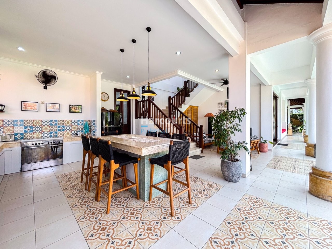 Set Desirable Cemagi This For Sale