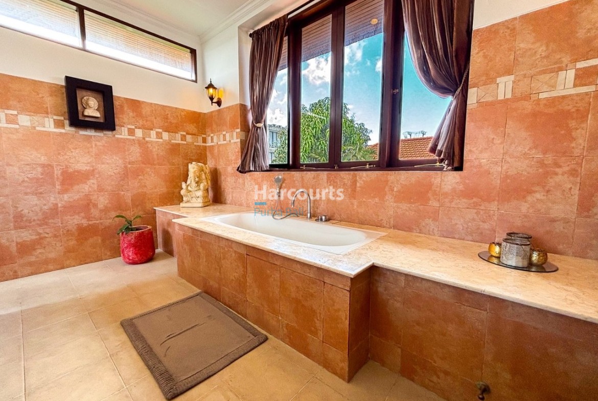 Set Desirable Cemagi This Tropical Modern 1