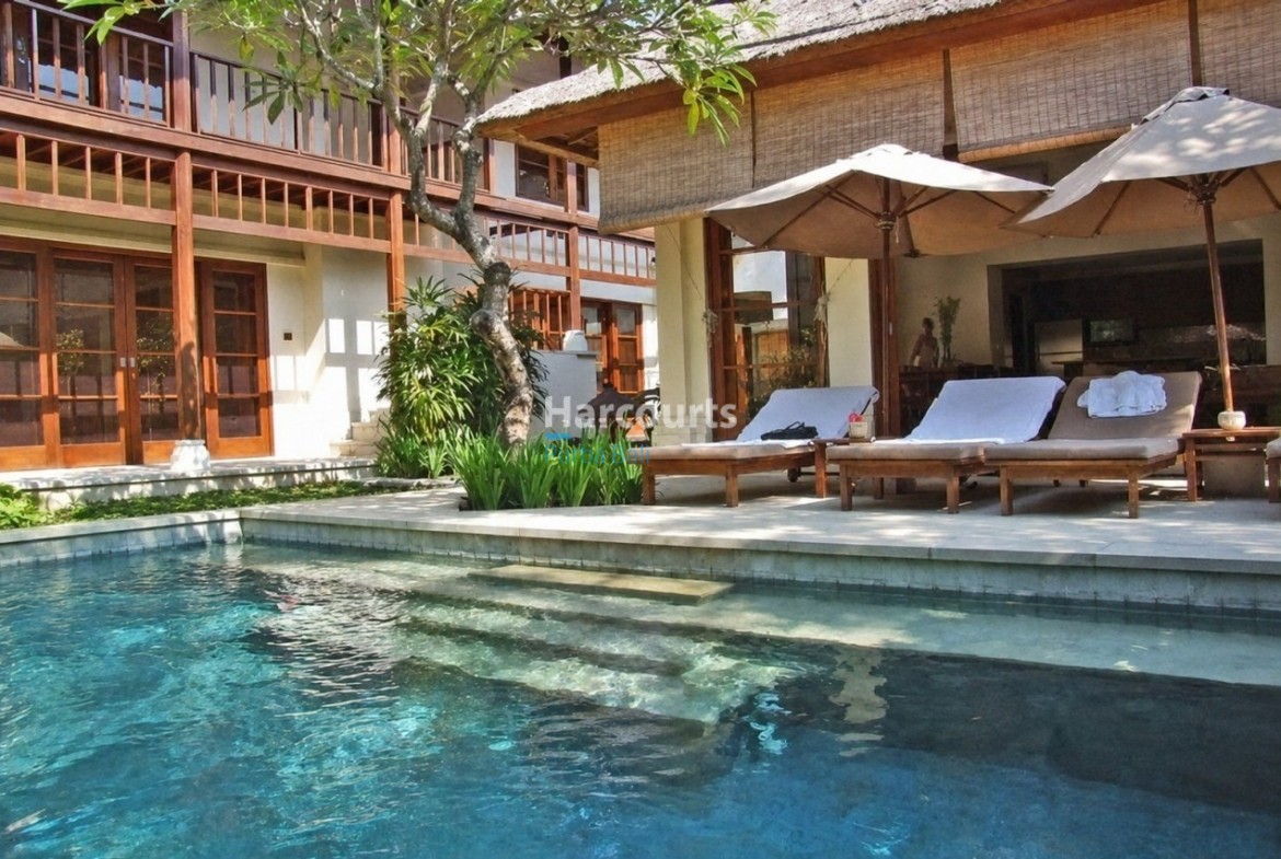 Set Within Exclusive Gated Leasehold Opportunity