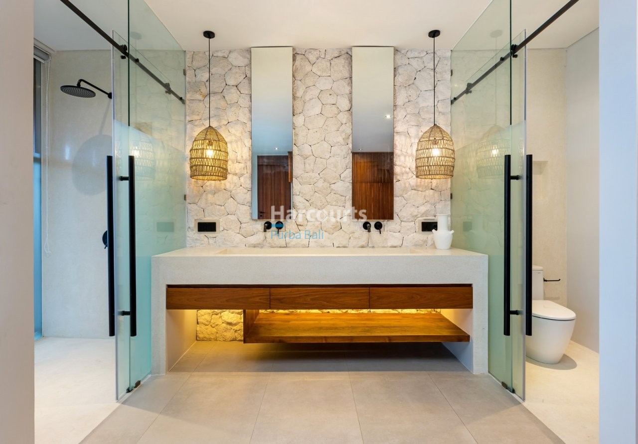 Set Within Peaceful Residential Real Estate Bali 1