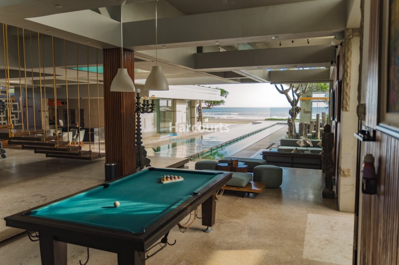 Spectacular Beachfront Freehold Villa For Sale