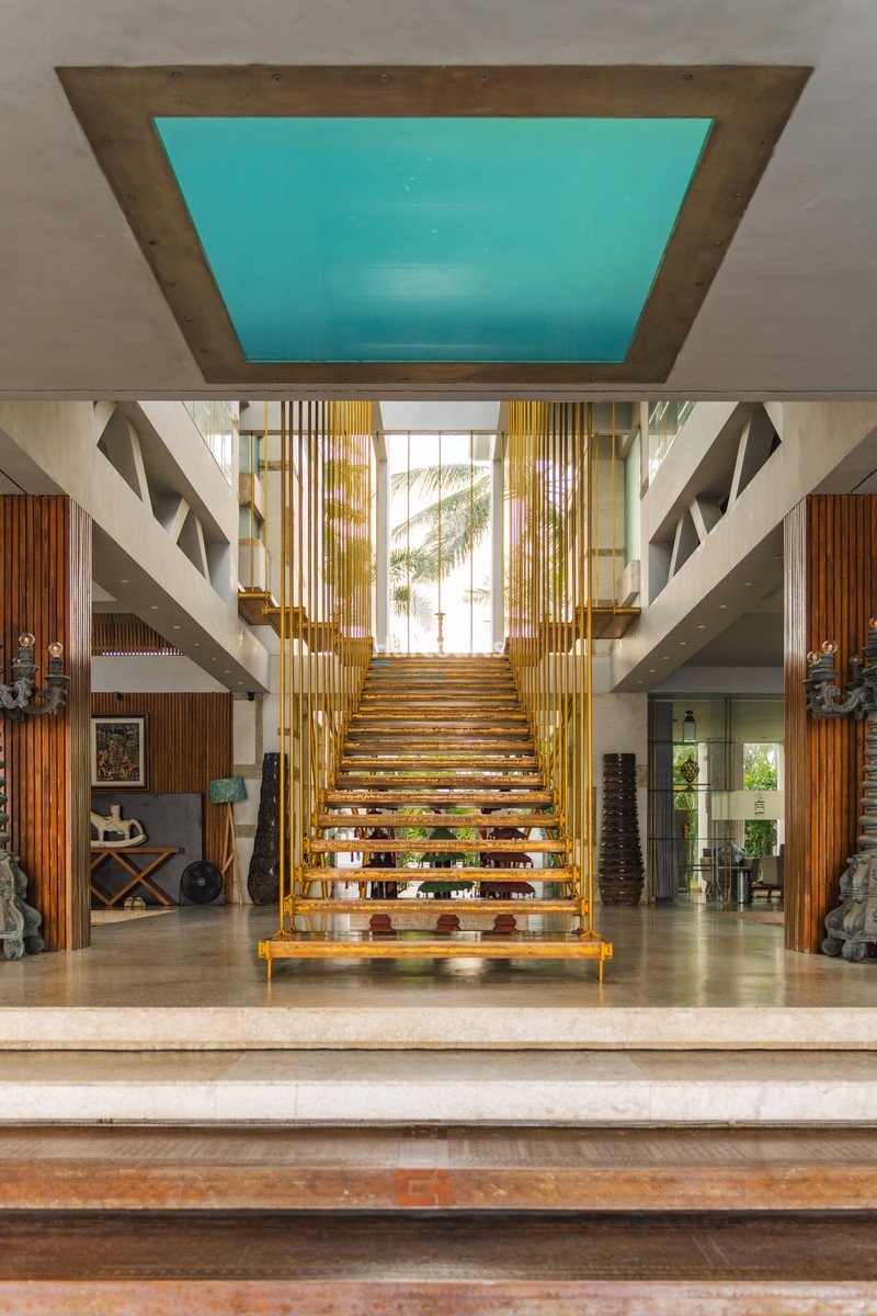 Spectacular Beachfront Freehold Villa Swimming Pool