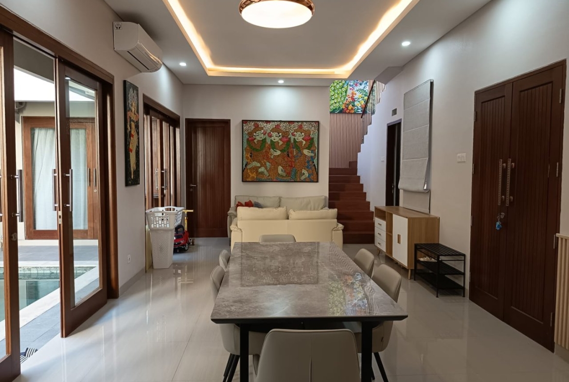 Completed This Stylish Two Storey For Sale