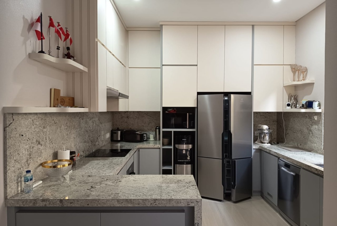 Completed This Stylish Two Storey Freehold Ownership