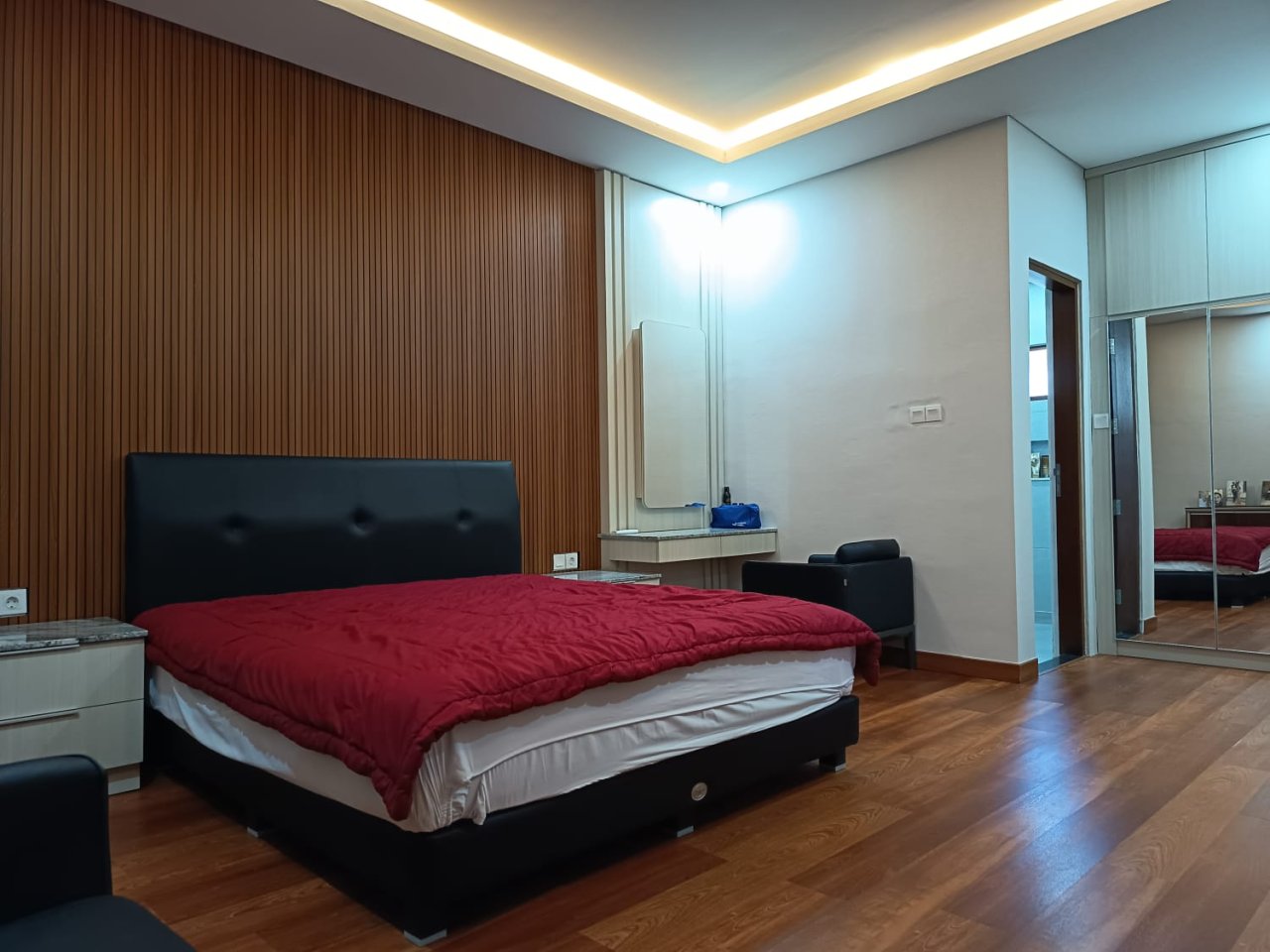 Completed This Stylish Two Storey Leasehold Opportunity