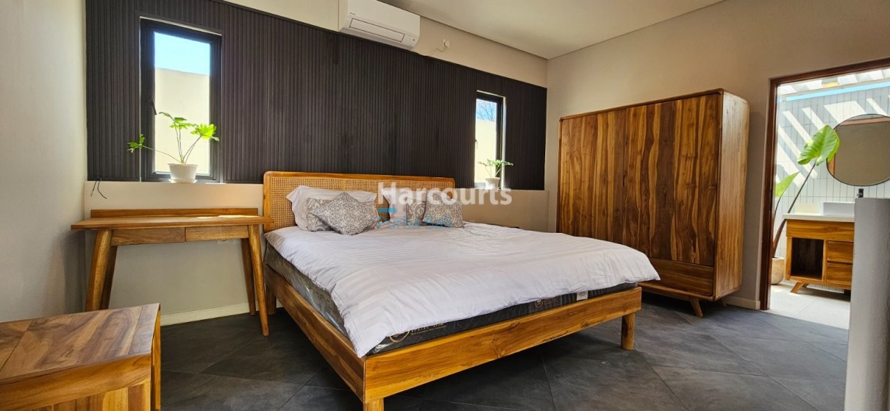 Discover Relaxed Contemporary Living Leasehold Opportunity