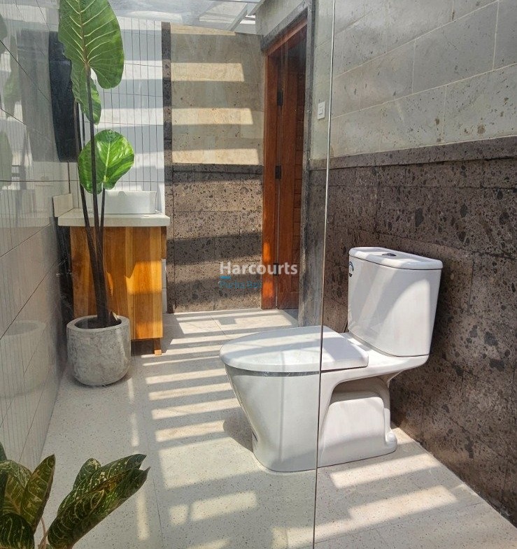 Discover Relaxed Contemporary Living Luxury Living