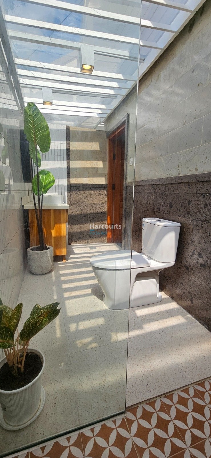 Discover Relaxed Contemporary Living Luxury Living