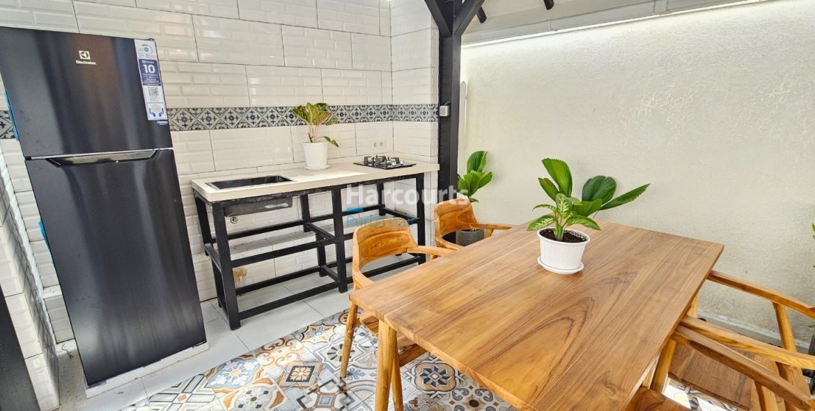 Discover Relaxed Contemporary Living Ocean Breeze