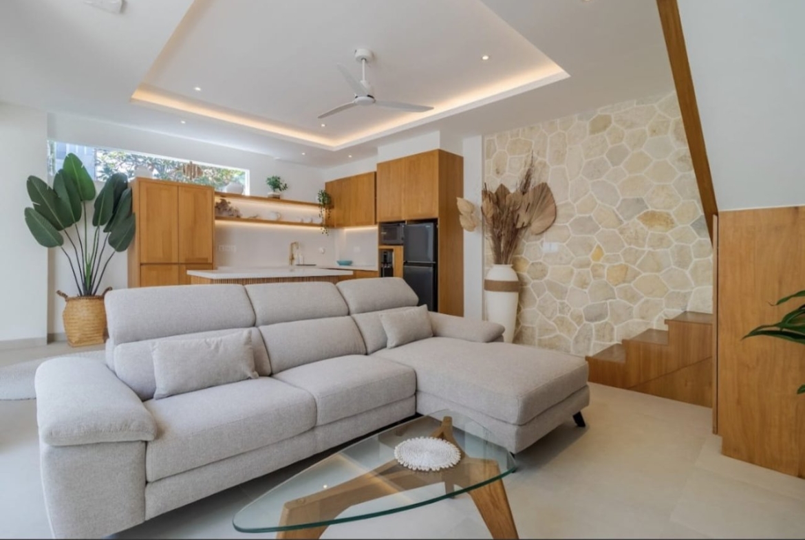 Experience Contemporary Tropical Living Ocean Breeze