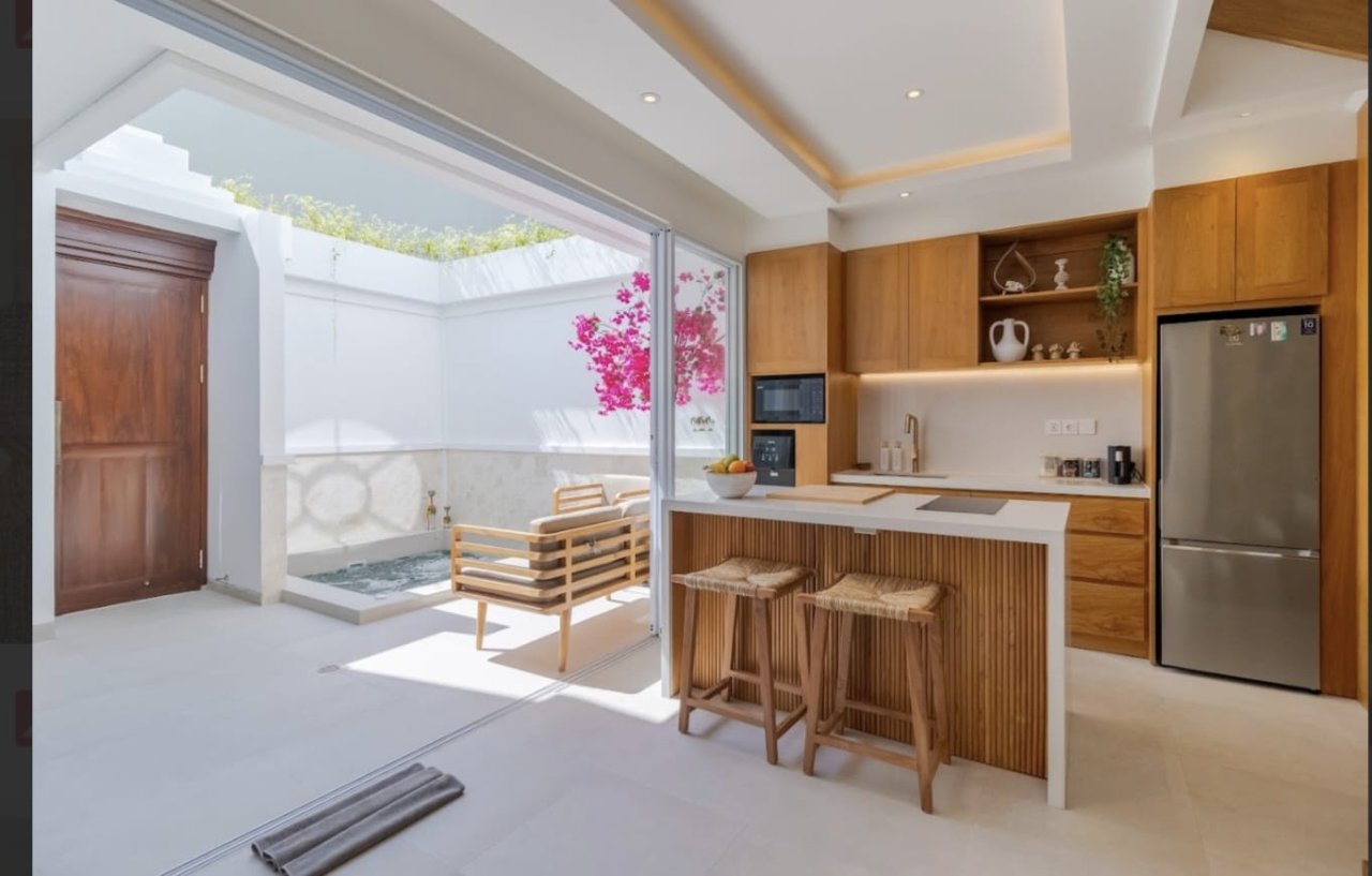 Experience Refined Tropical Living Tropical Modern