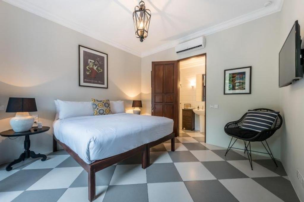 Ideally Positioned Famous Jalan Ocean Breeze