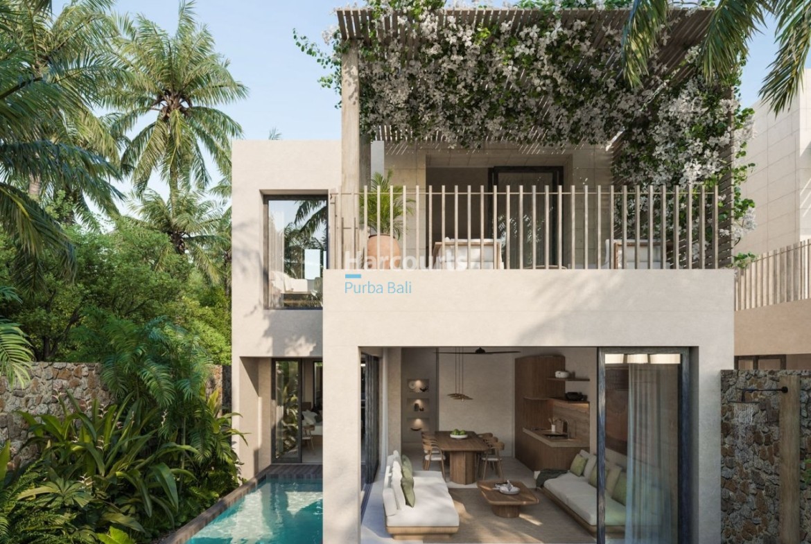 Just Meters From Pristine Swimming Pool
