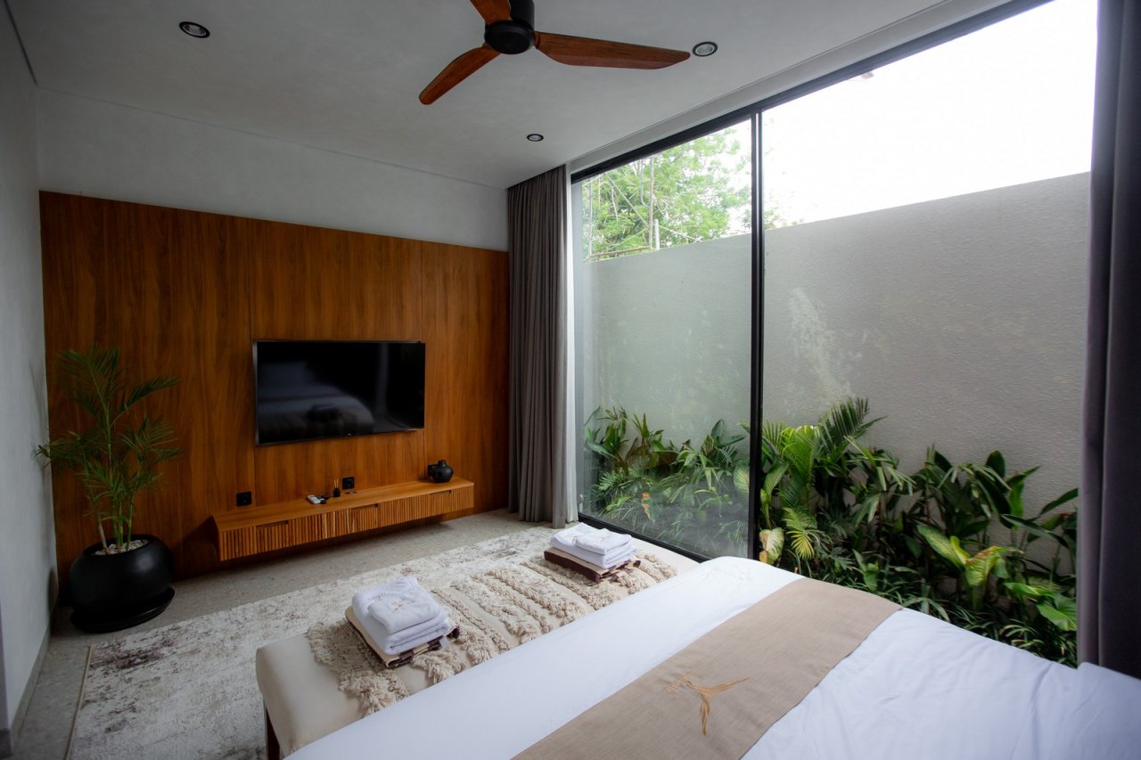 Located Kutuh This Fully Freehold Ownership