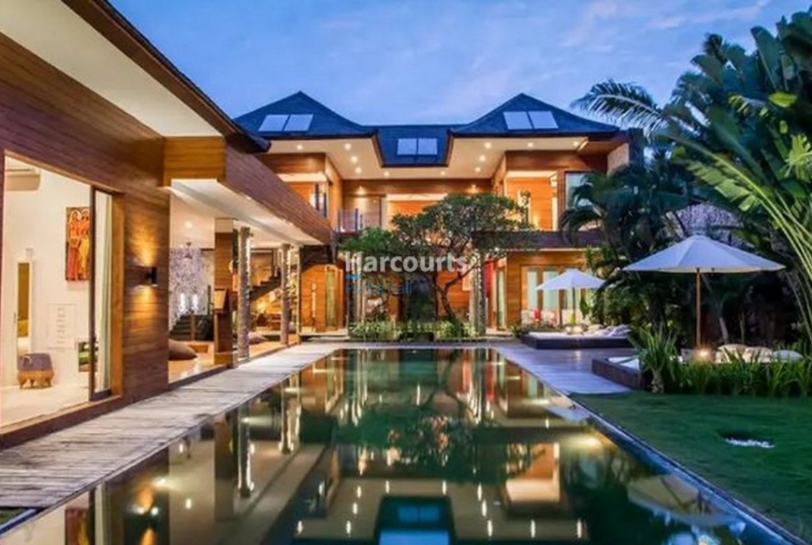 Luxurious Villas Like This Property Investment