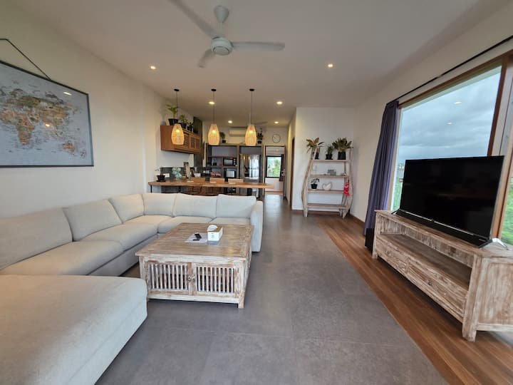 Set Within Established Beachfront Ocean Breeze