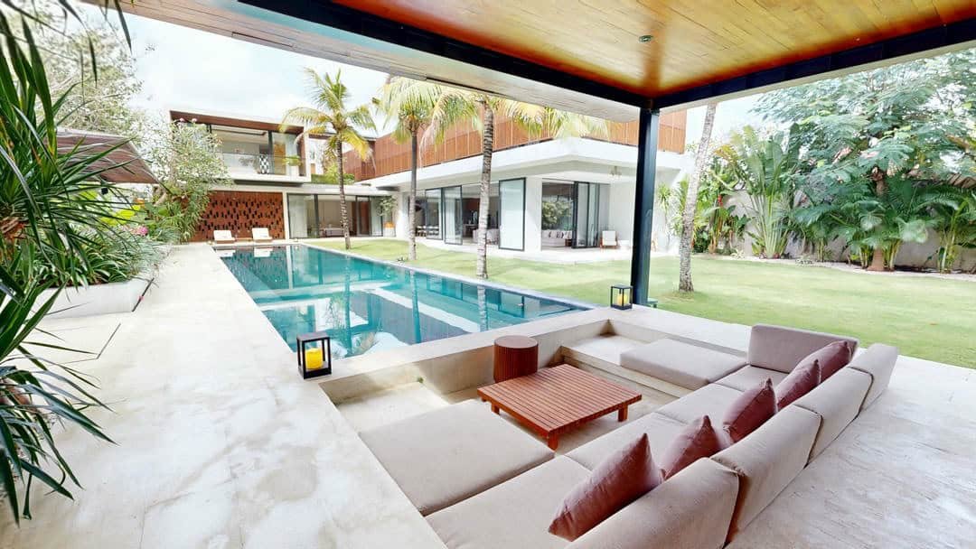 Set Within One Balis Real Estate Bali