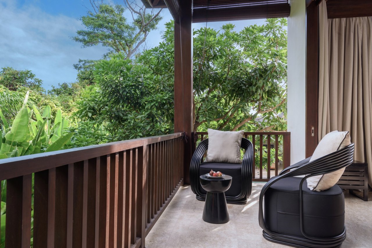 Substantial Luxury Villa Heart Luxury Living