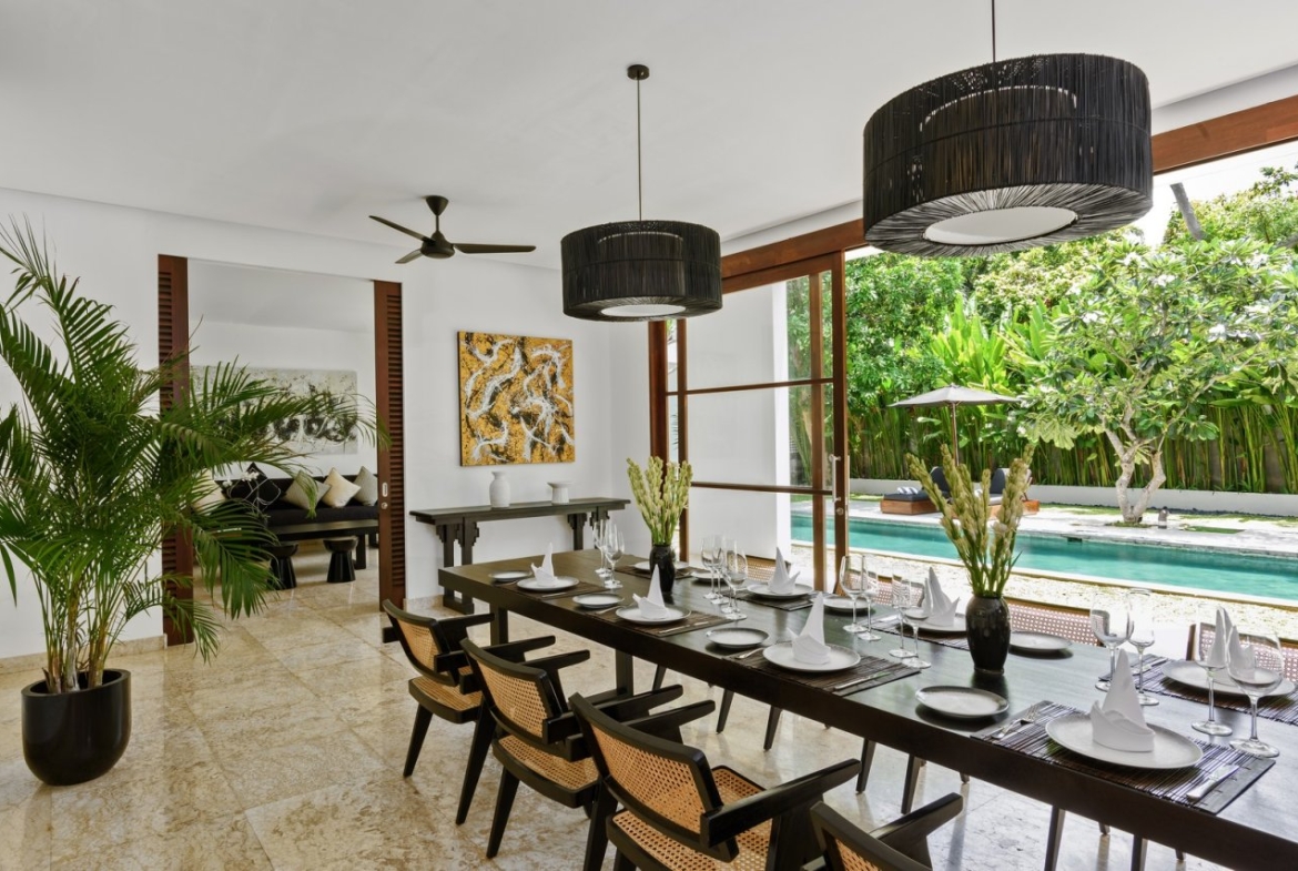 Substantial Luxury Villa Heart Tropical Modern 1