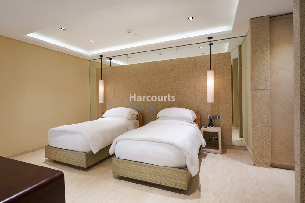 Title Luxury Two Bedroom Residence Tropical Modern