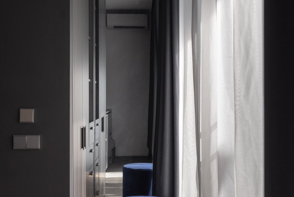 This Completed Studio Unit For Sale