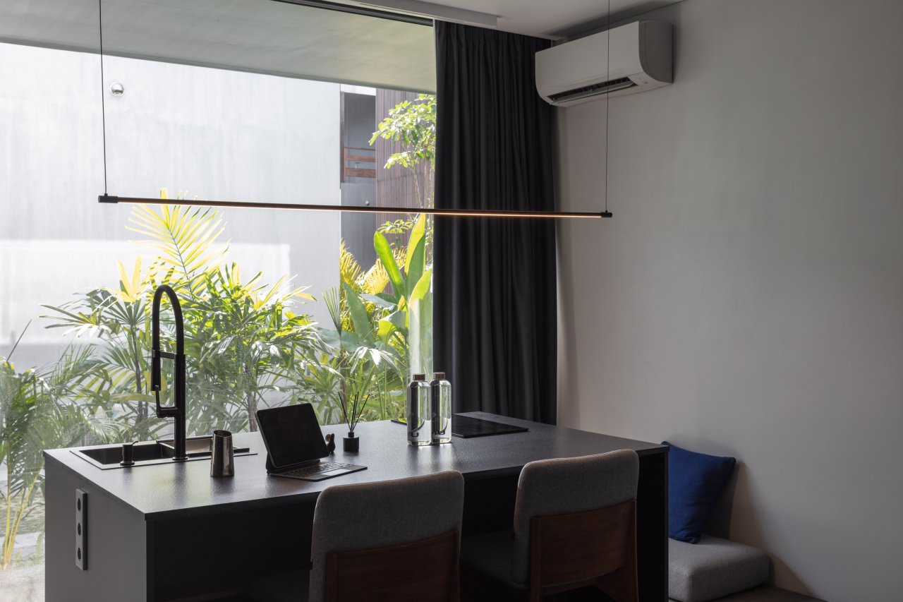 This Completed Studio Unit Luxury Living