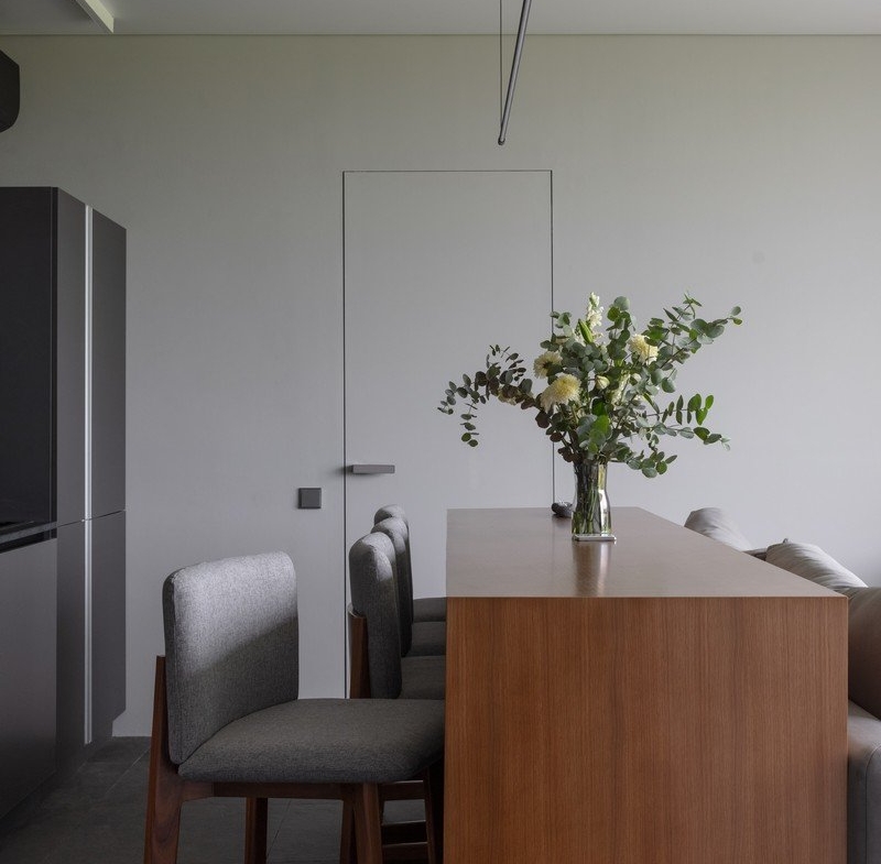 This Completed Two Bedroom Apartment Freehold Ownership