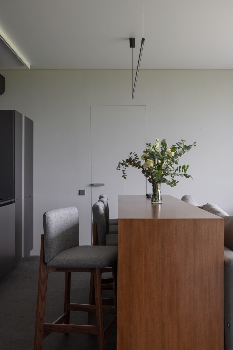 This Completed Two Bedroom Apartment Freehold Ownership